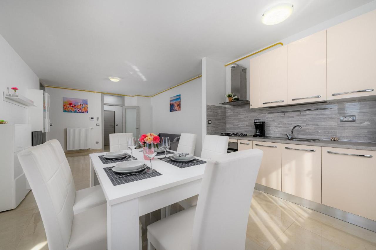 Stancija Amoroso Porec Apartments エクステリア 写真