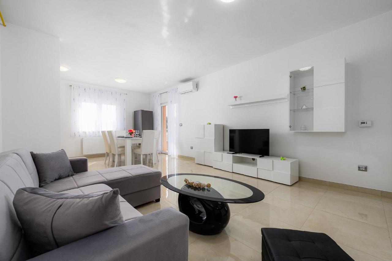 Stancija Amoroso Porec Apartments エクステリア 写真