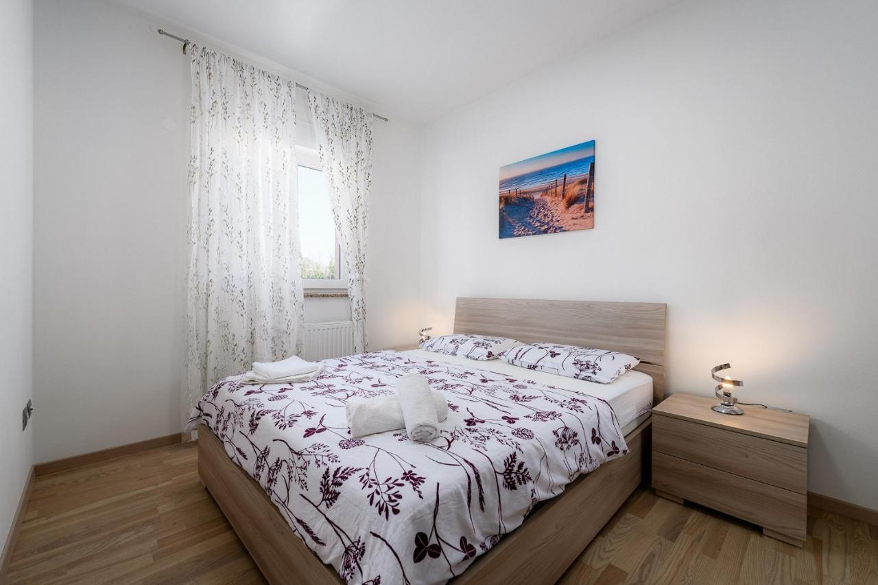 Stancija Amoroso Porec Apartments エクステリア 写真