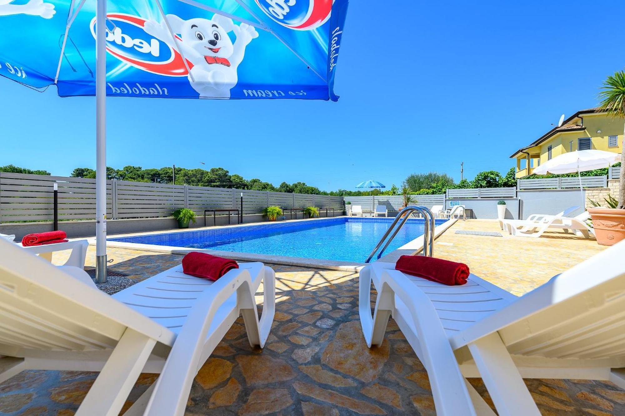 Stancija Amoroso Porec Apartments エクステリア 写真